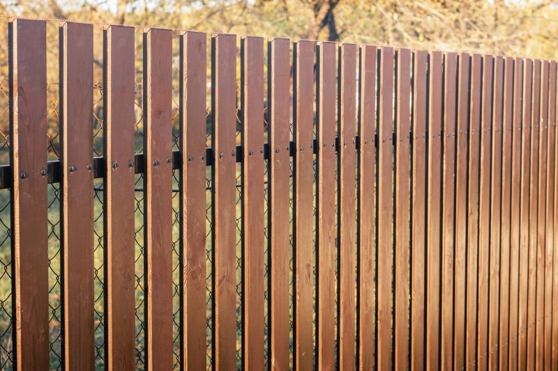 Plank Fence Installation in Pearland, TX