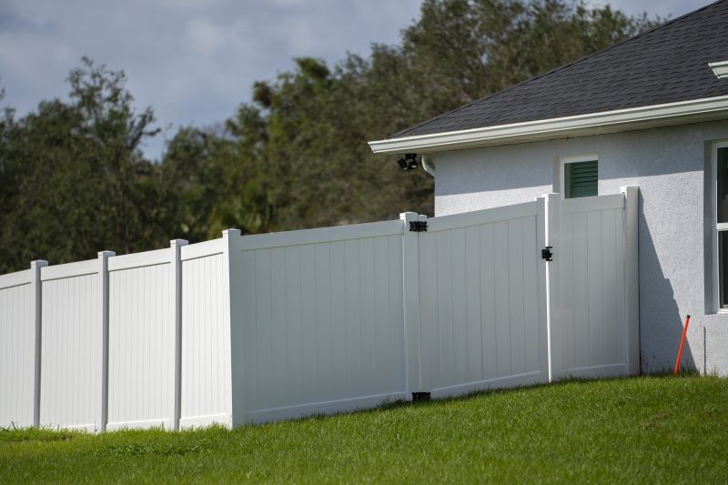 Vinyl Fence Replacement in Grand Rapids, MI